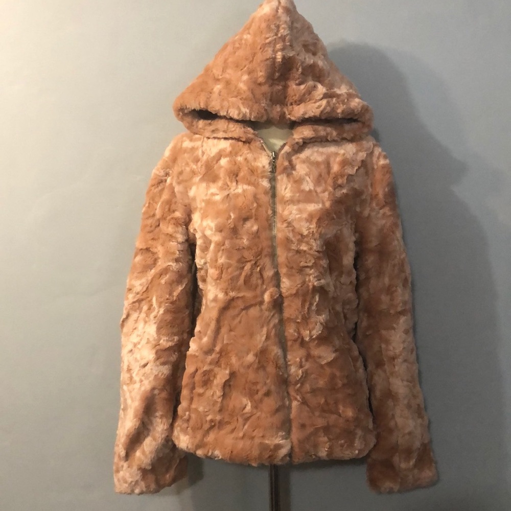 Rampage Pink Faux Fur Coat Jacket Small Cute 😍